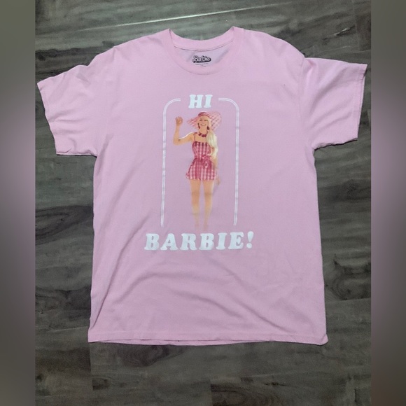 US Women’s L , Barbie movie brand, T-Shirt, “ Hi Barbie “ - Picture 5 of 5